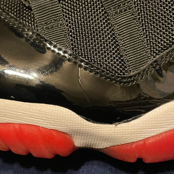 Nike Air Jordan 11 Xl Retro Bred 2012 Size 13 Black Red White - Picture 14 of 16